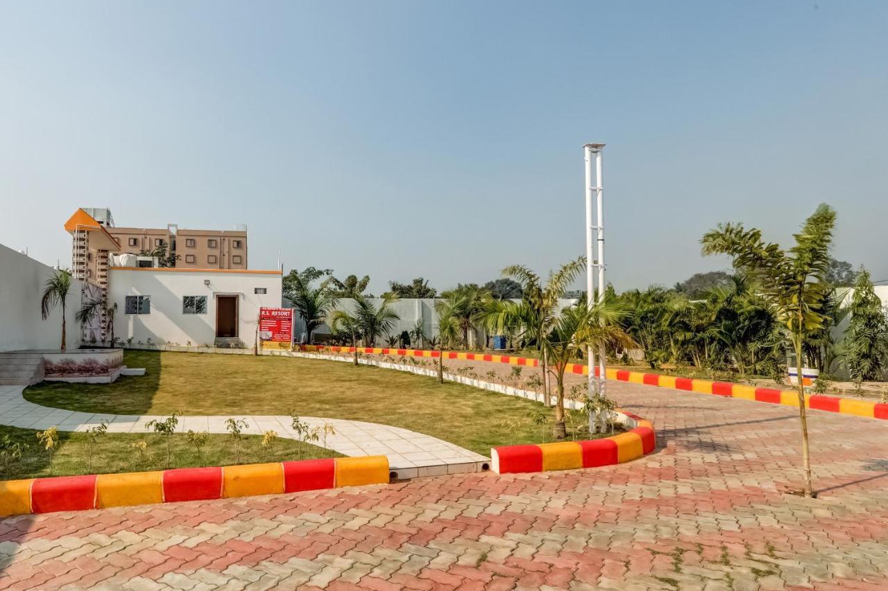 Flagship Rs Resort Dhanbād Kültér fotó